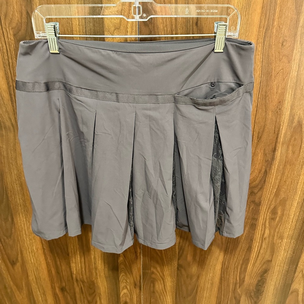 Nike Dri-Fit Skort, Size Large